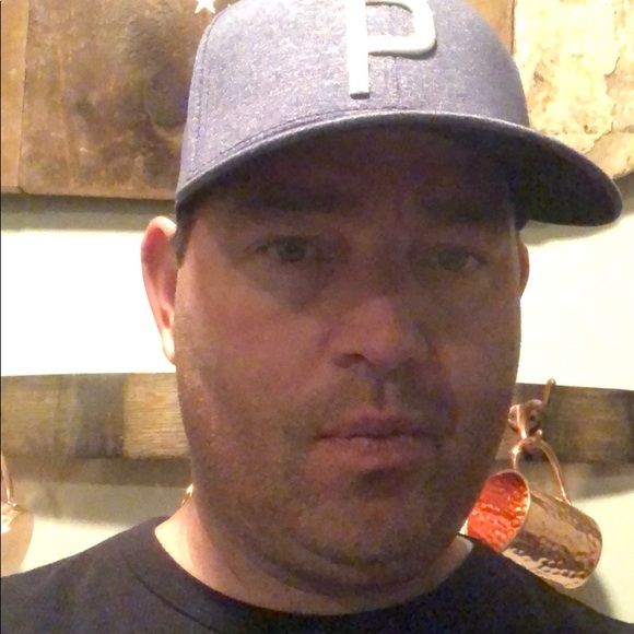 Meet your Posher, Barry - Picture 1 of 1